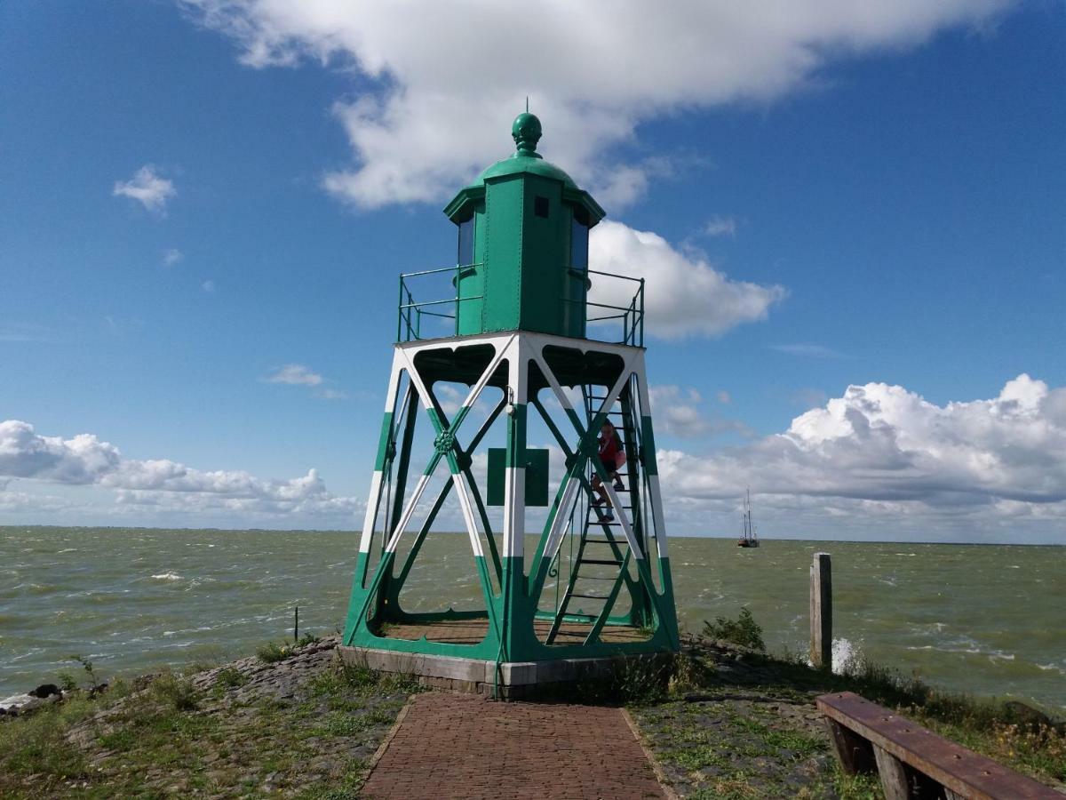 Heerlijk Huis Aan Het Ijsselmeer Stavoren Exterior foto